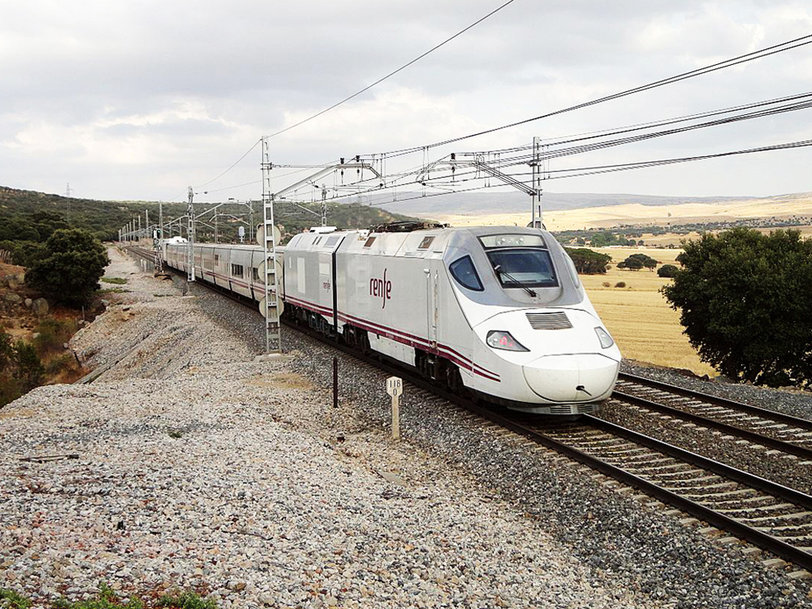 Talgo collaborates with Renfe to medically equip high-speed trains for the national transfer of Covid19 patients